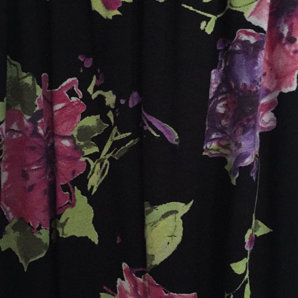 Lovely Anthropologie top - Picture 4 of 8